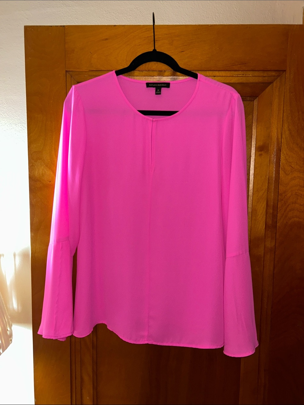 Banana Republic Bright Fuchsia Tristan split-sleeve long-sleeve blouse; Medium